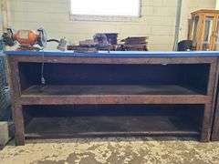 Work Bench with 6" Bench Grinder and Bench Vise