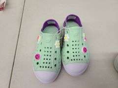 2) Pair Girls Shoes