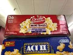 Orville Redenbacher's Mini Bags Popcorn, 2) Act II Butter Lovers Popcorn
