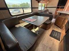 2014  Aspen Trail   2810 BHS