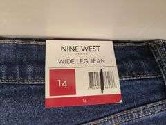 6) Articles of Women's Clothing