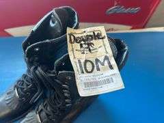 4) Pair of Women's Boots