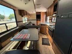 2014  Aspen Trail   2810 BHS
