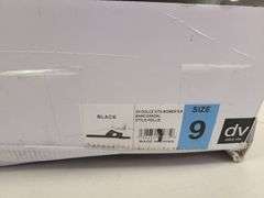 2) Pair Dolce Vita Sandals