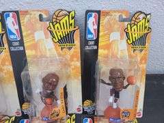 NBA "Jams" Court Figure Collection