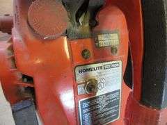 Homelite Chainsaw (Has Compression)