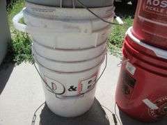 7) Plastic Buckets, 2) Lids