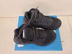 Hoka Anacapa Shoes