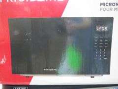 * Frigidaire Microwave Oven