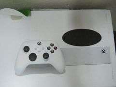 * Xbox Series S