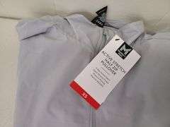 7) Men's Shirts / Pull-Overs
