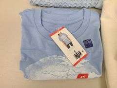 7) Articles of Women's Clothing, Women's Sunglasses