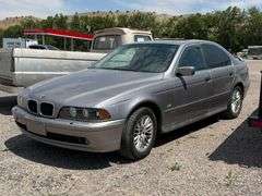 2001  BMW  5 Series   530i*