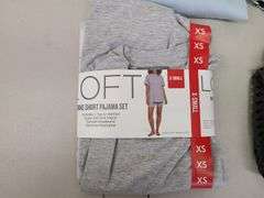 8) Articles of Women's Clothing