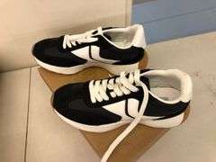 Steve Madden Ladies Sneaker