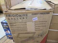 *Frigidaire Gallery Chest Freezer