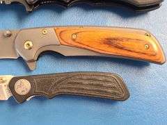 4) Folding Pocket Knives, 1) Leather Sheath