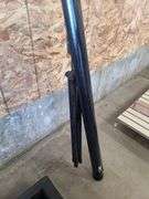 Tri-Pod Stand, Projection Screen