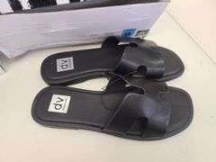 2) Pair Dolce Vita Sandals