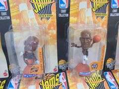 NBA "Jams" Court Figure Collection