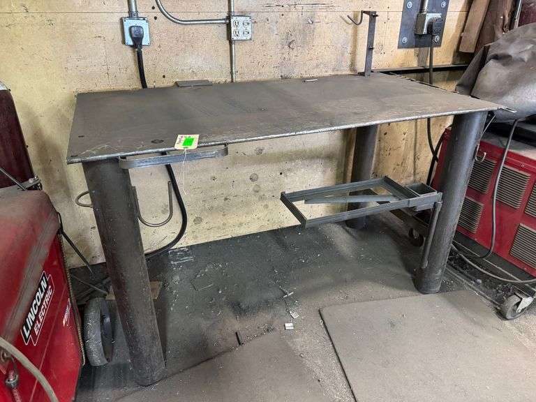Heavy Duty Steel Welding Table