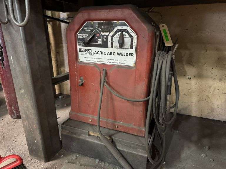 Lincoln Electric AC/DC Arc Welder