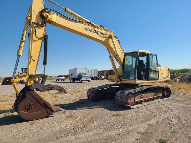 Komatsu PC200LC Excavator