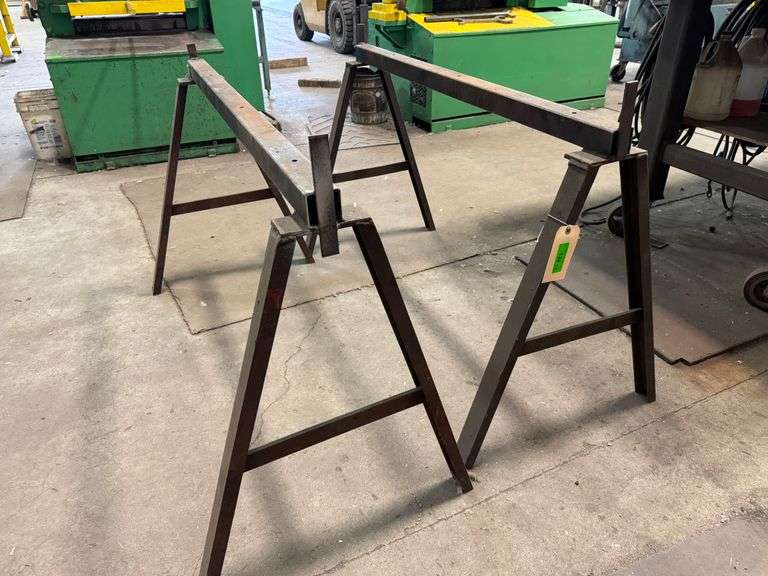 2) Metal Saw Horses