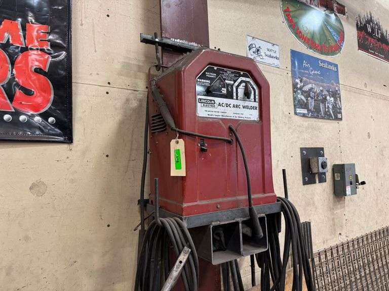 Lincoln Electric AC/DC Arc Welder
