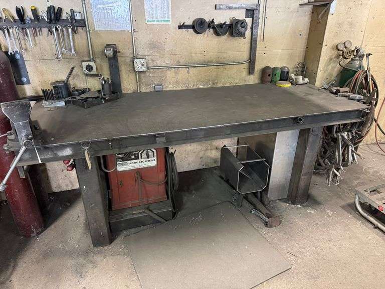 Heavy Duty Steel Welding Table