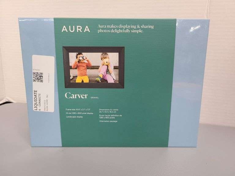 Aura 10" Carver Digital Photo Frame