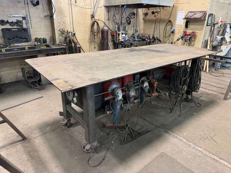 Heavy Duty Steel Rolling Table