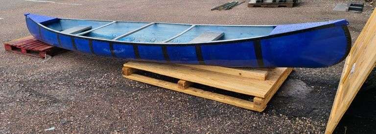 Canoe