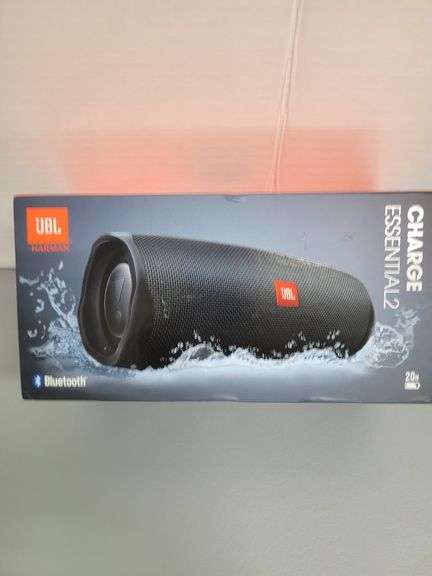 1) JBL Charge Essential 2