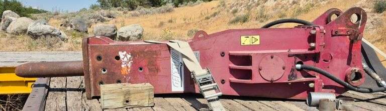 AR Series Hydraulic Hammer/Breaker Model 130B