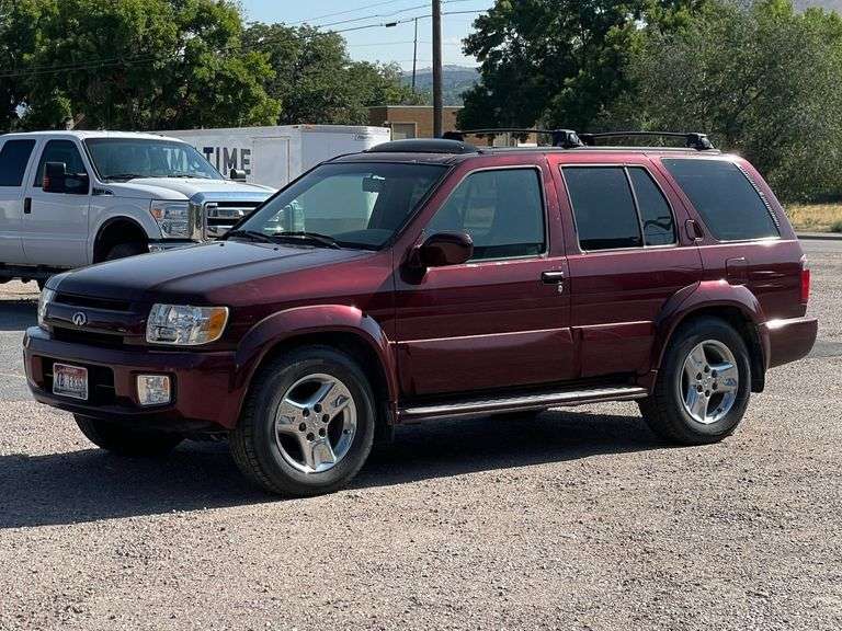 2002 Infiniti QX4
