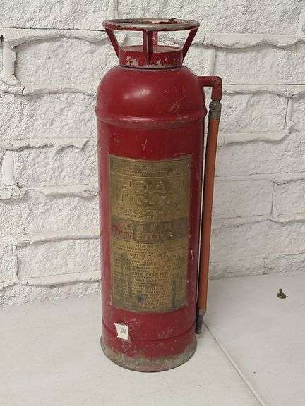 Foam Yr-Fyter Vintage Fire Extinguisher