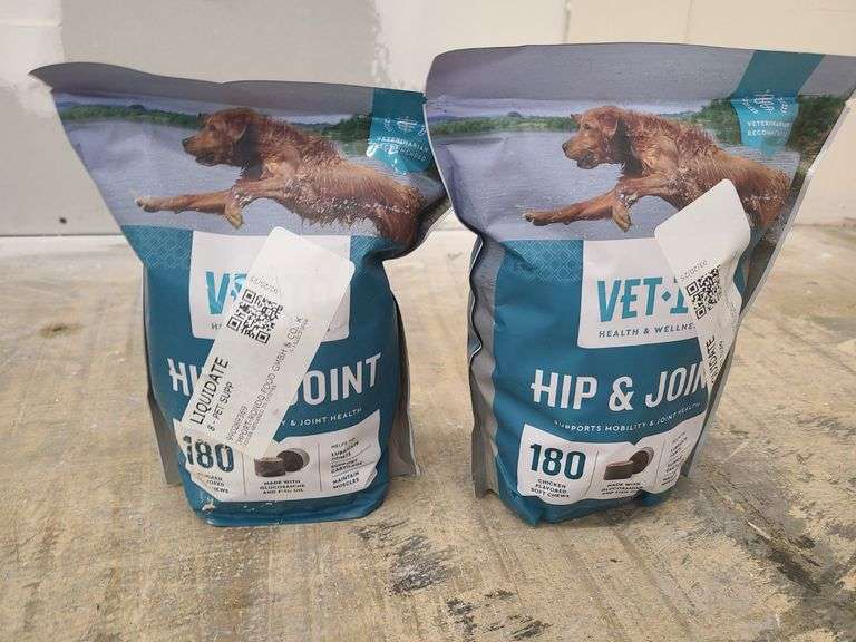 2) Vet IQ Hip & Joint Dog Treats