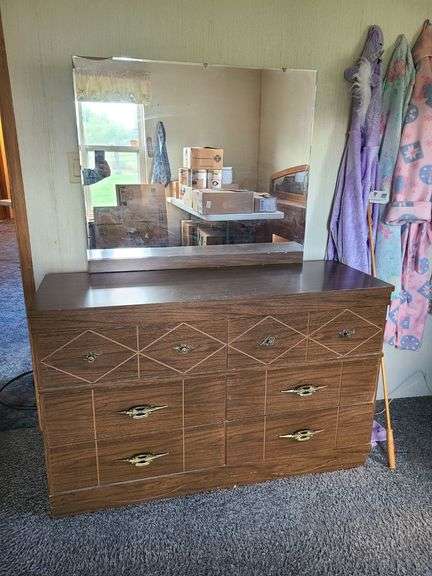 Dresser with Mirror