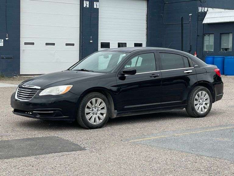 2012 Chrysler 200 LX