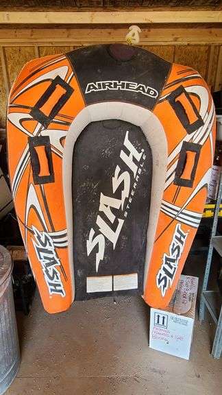 Airhead Slash Steerable Water Tube