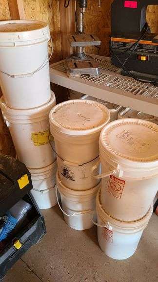 15) Buckets of Emergency Food Supply
