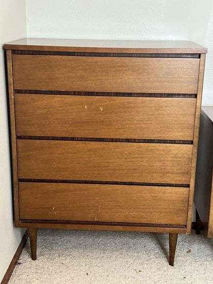 Bassett, Vintage MCM Dresser
