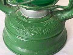 Vintage Kerosene, Oil & Electric Lamps
