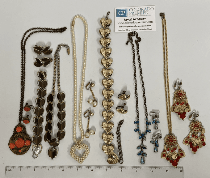 Costume Jewelry, Matching Sets, Necklaces, Earrings, Bracelet