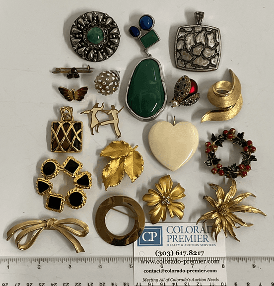 Boucher, Trifari, Chico's, Antique/Vintage Brooches, Pendants