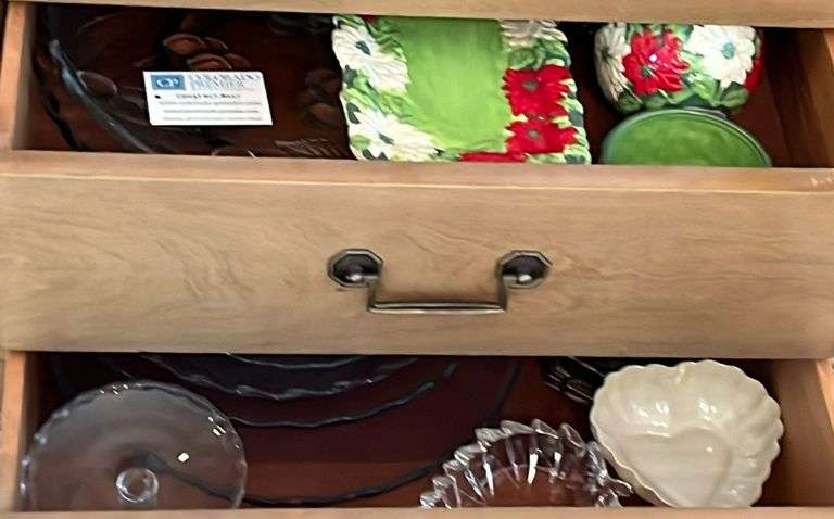 Temptations, Belleek, Serving Platters, Nut Dishes