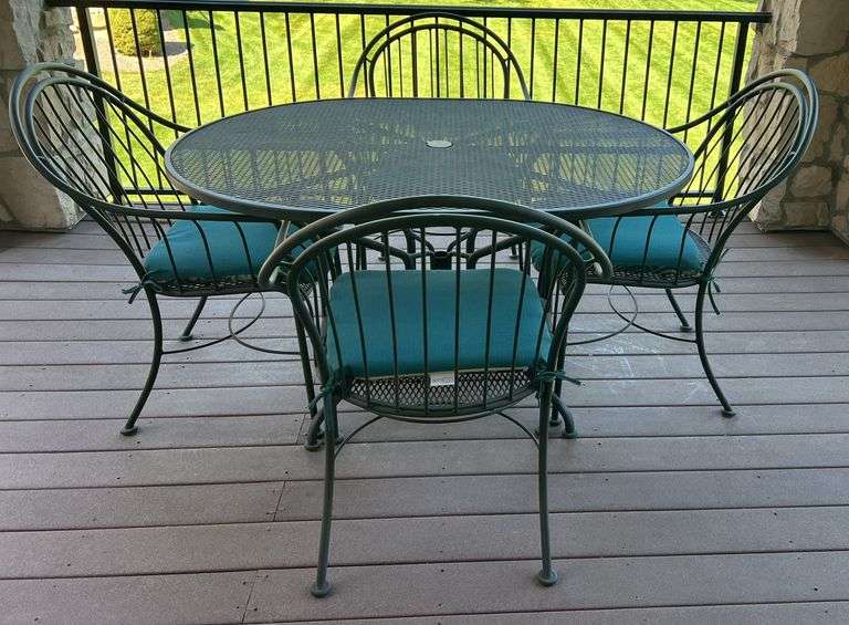 Patio Table & Chairs