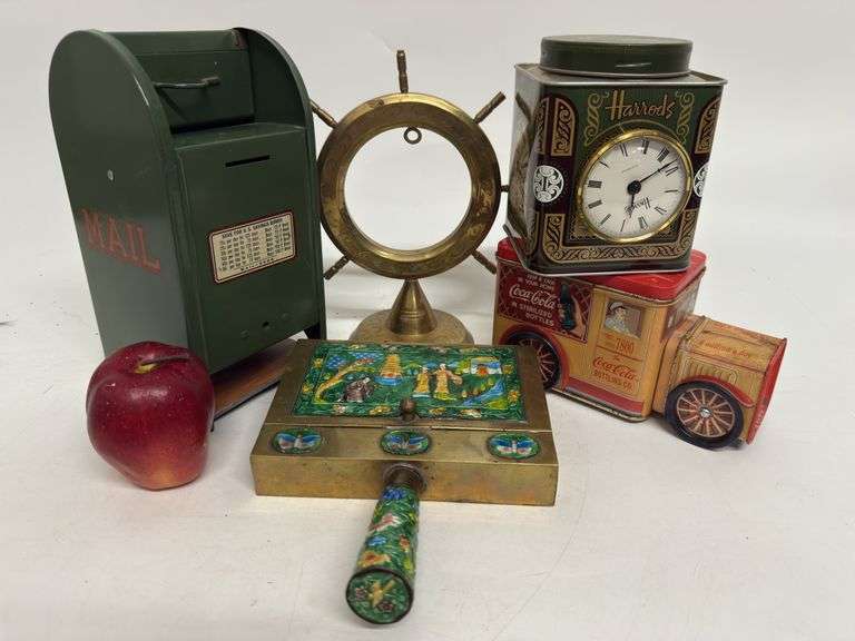 Coca-Cola, Harrods, Mailbox, Truck, Silent Butler