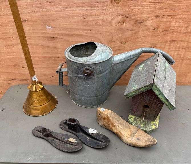 Birdhouse, Metal Shoe Forms